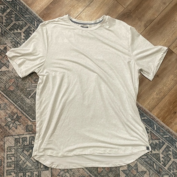 Mondetta Other - Mondetta Outdoor Men’s Large Athletic Tee Shirt Sports Top! White and Gray EUC!